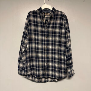 Men’s Backpacker Plaid Button Down Shirt size large Navy 100% cotton flannel